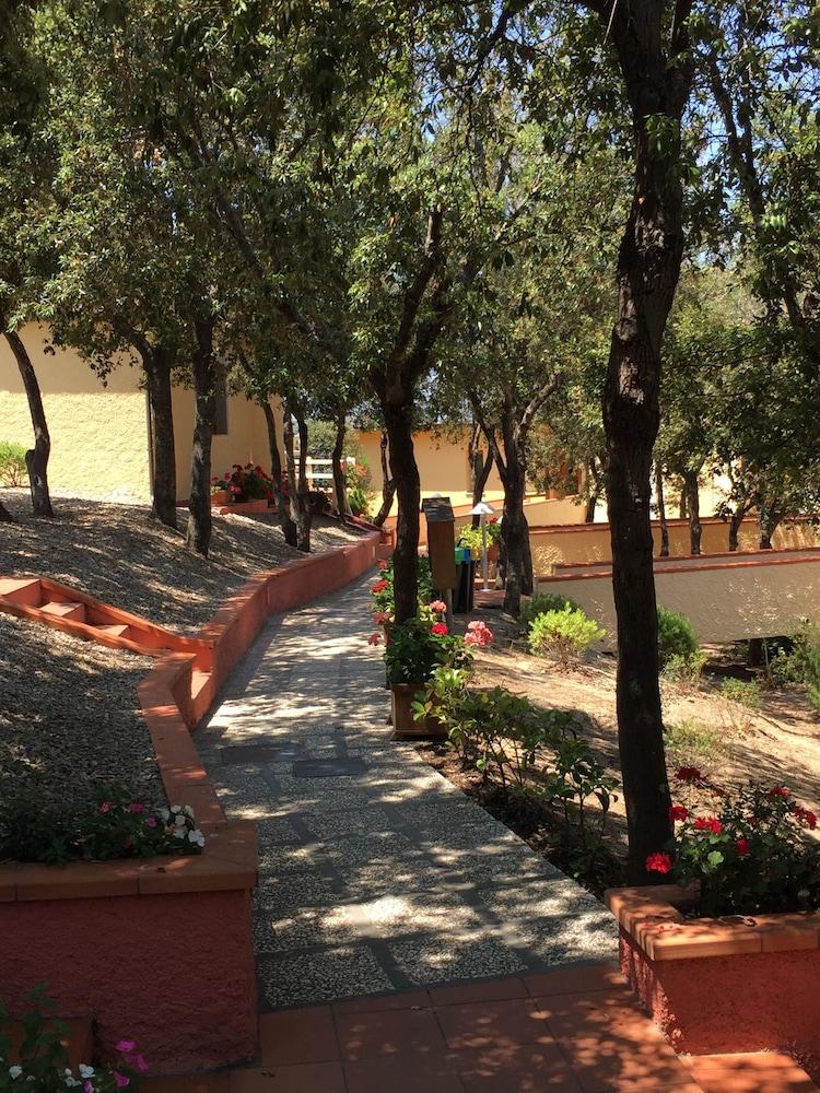 Hotel La Perla Del Golfo Procchio  Exterior photo