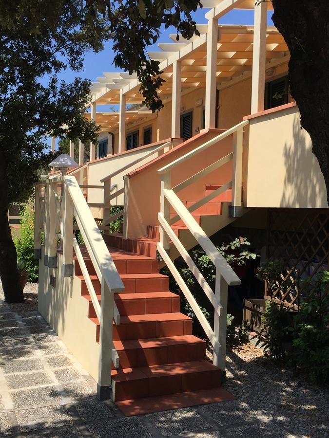 Hotel La Perla Del Golfo Procchio  Exterior photo